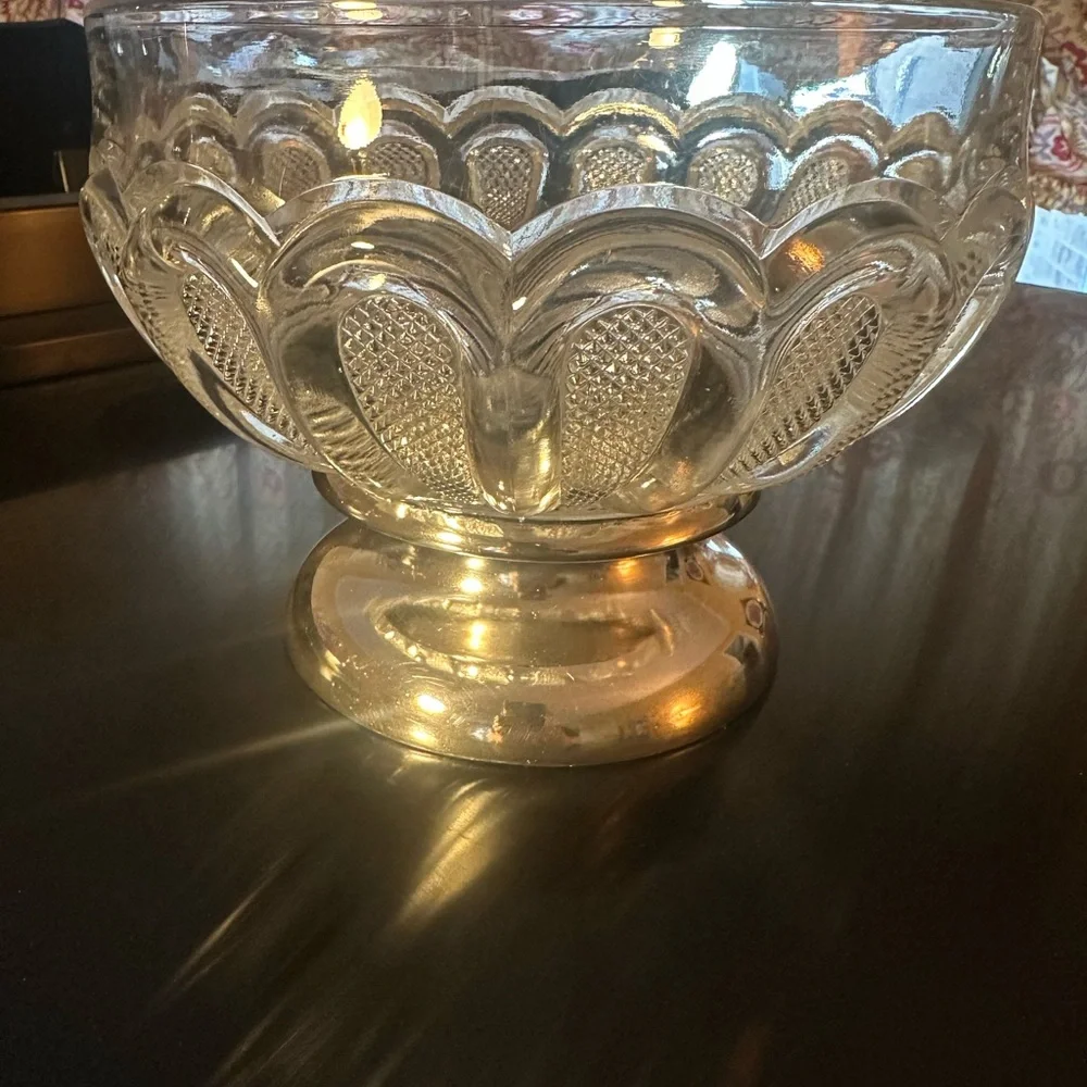 EAPG GLASS BOWL VINTAGE